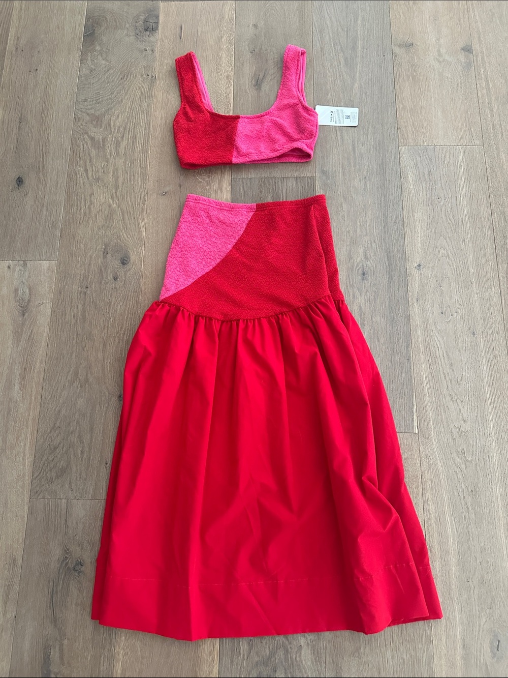 SHEIN Pink & Red Colorblock Two-Piece Midi Gameday Set